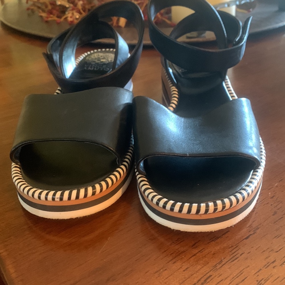VINCE CAMUTO WRAP AROUND LEATHER SANDALS WOMENS SIZE 8.5 - Picture 3 of 8